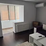 La Nueve Suite